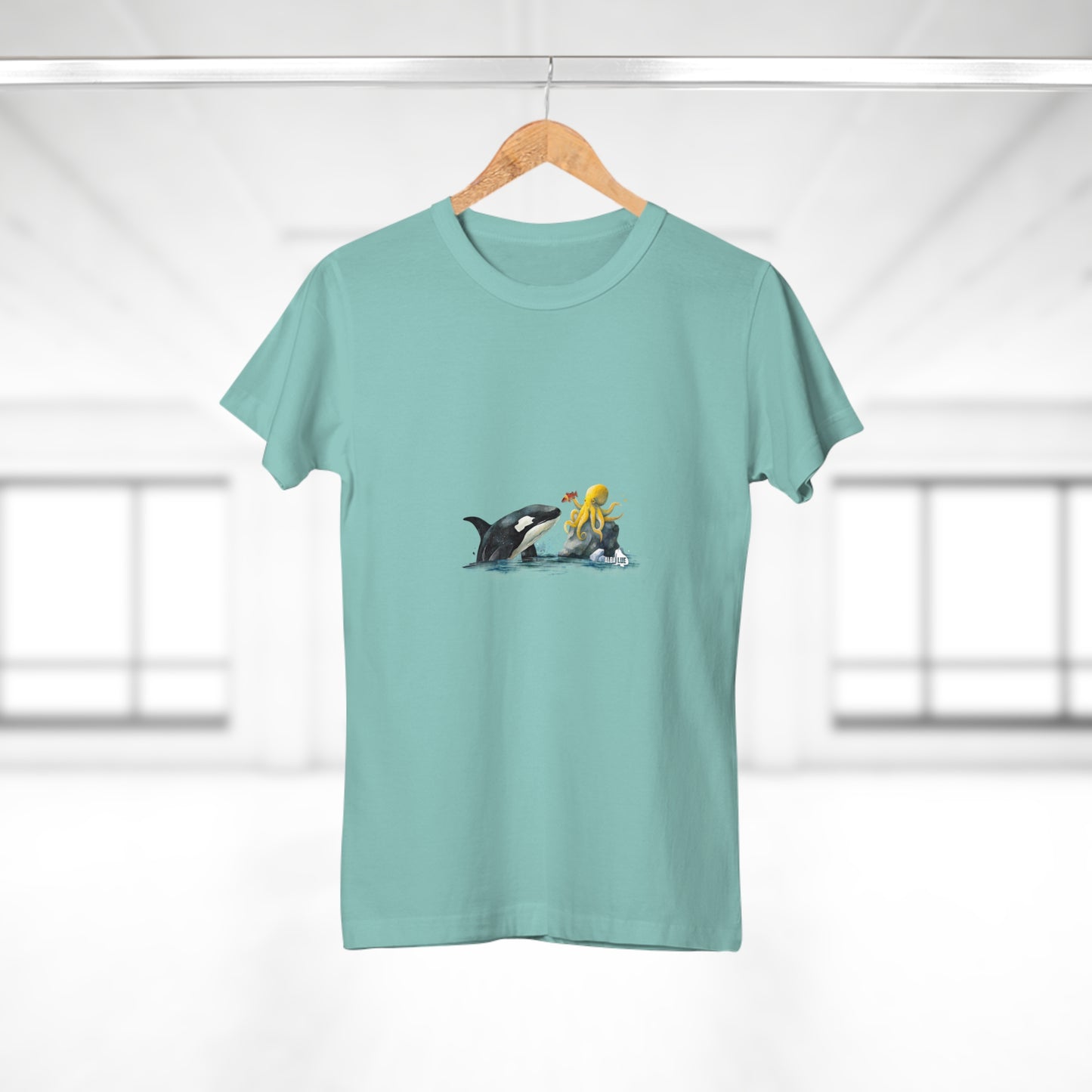 Ocean Wildlife - Women’s Tee
