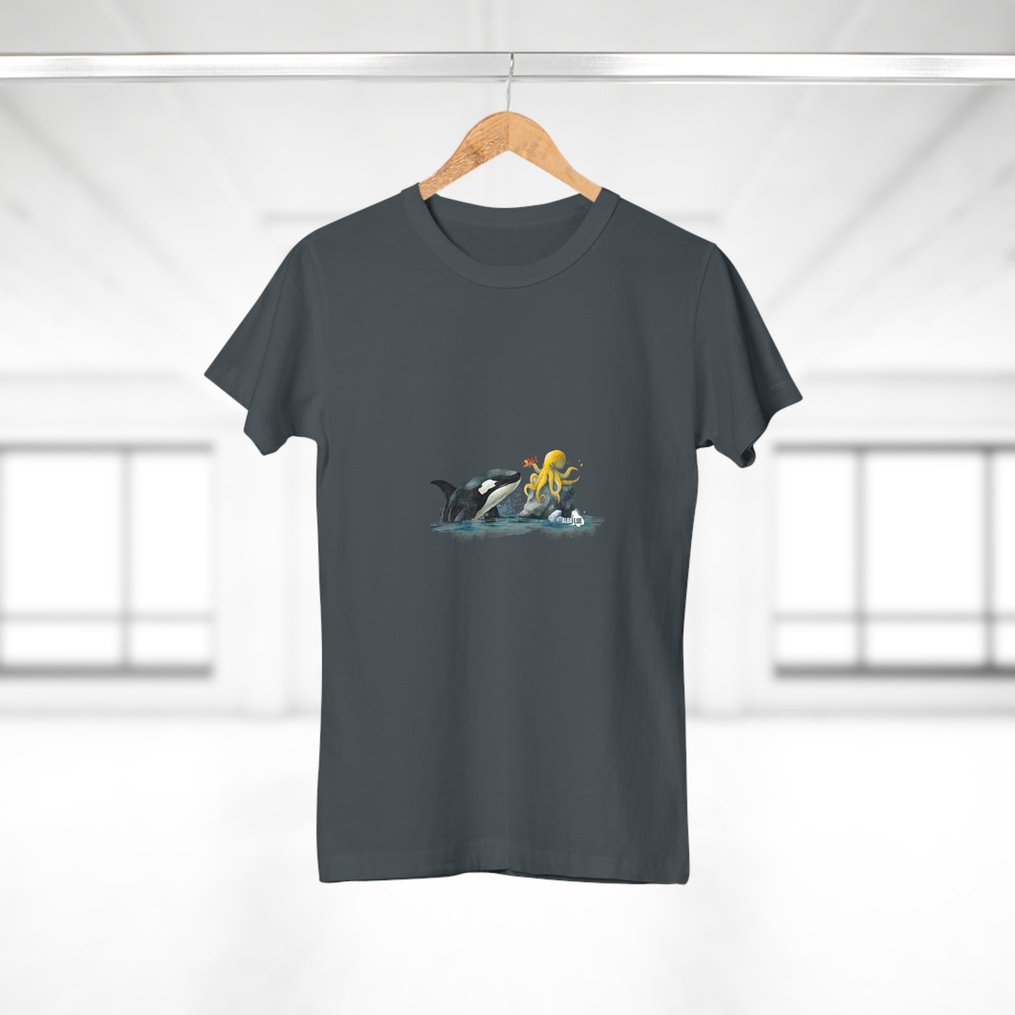 Ocean Wildlife - Women’s Tee