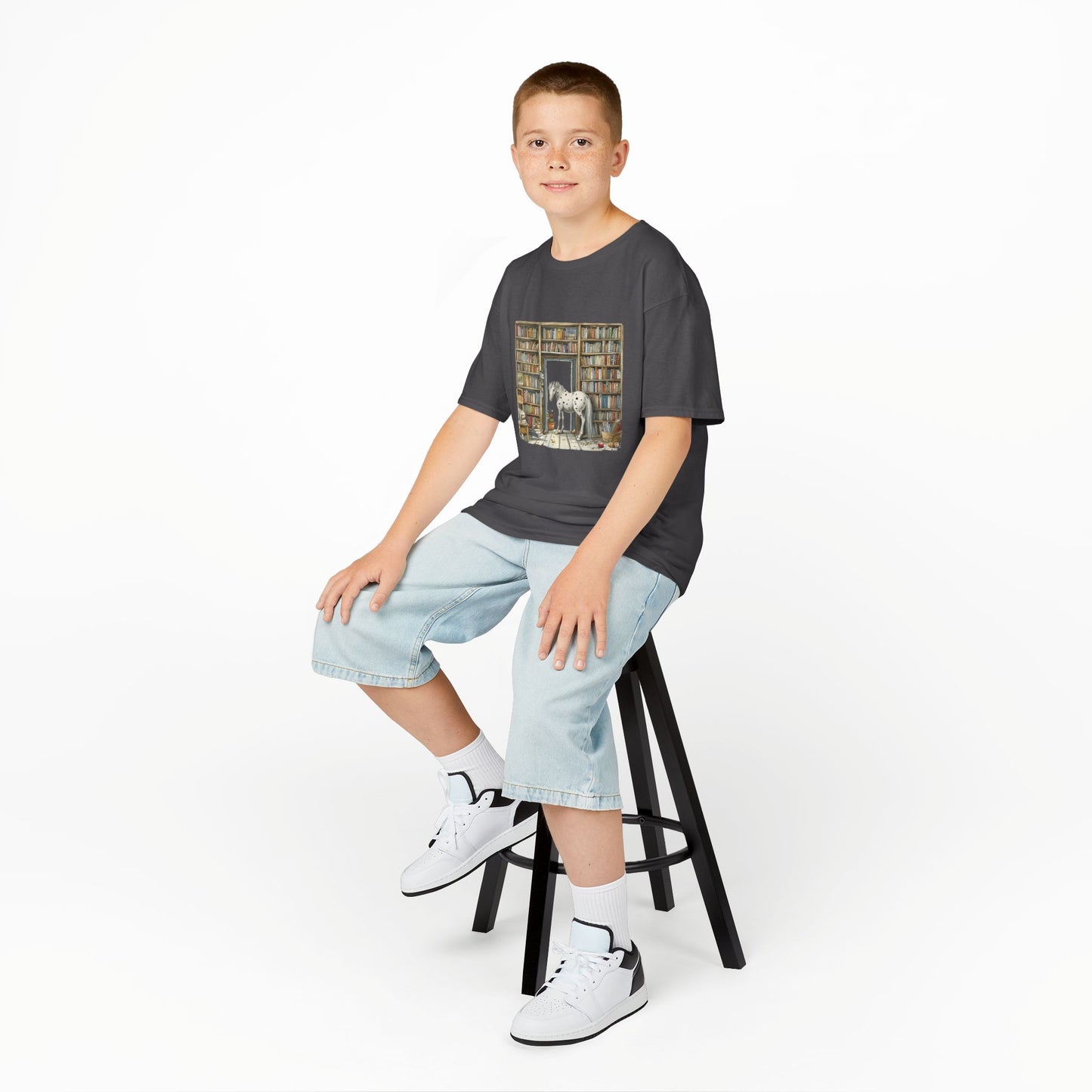 Horse in a Library - Kids T-shirt