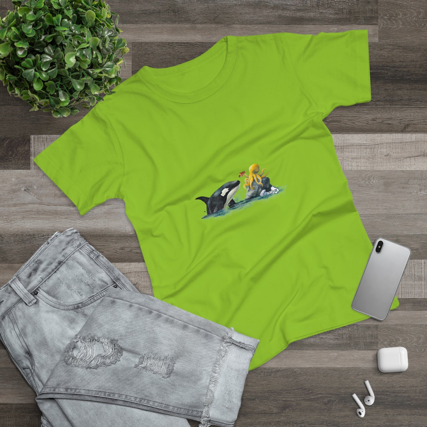 Ocean Wildlife - Women’s Tee