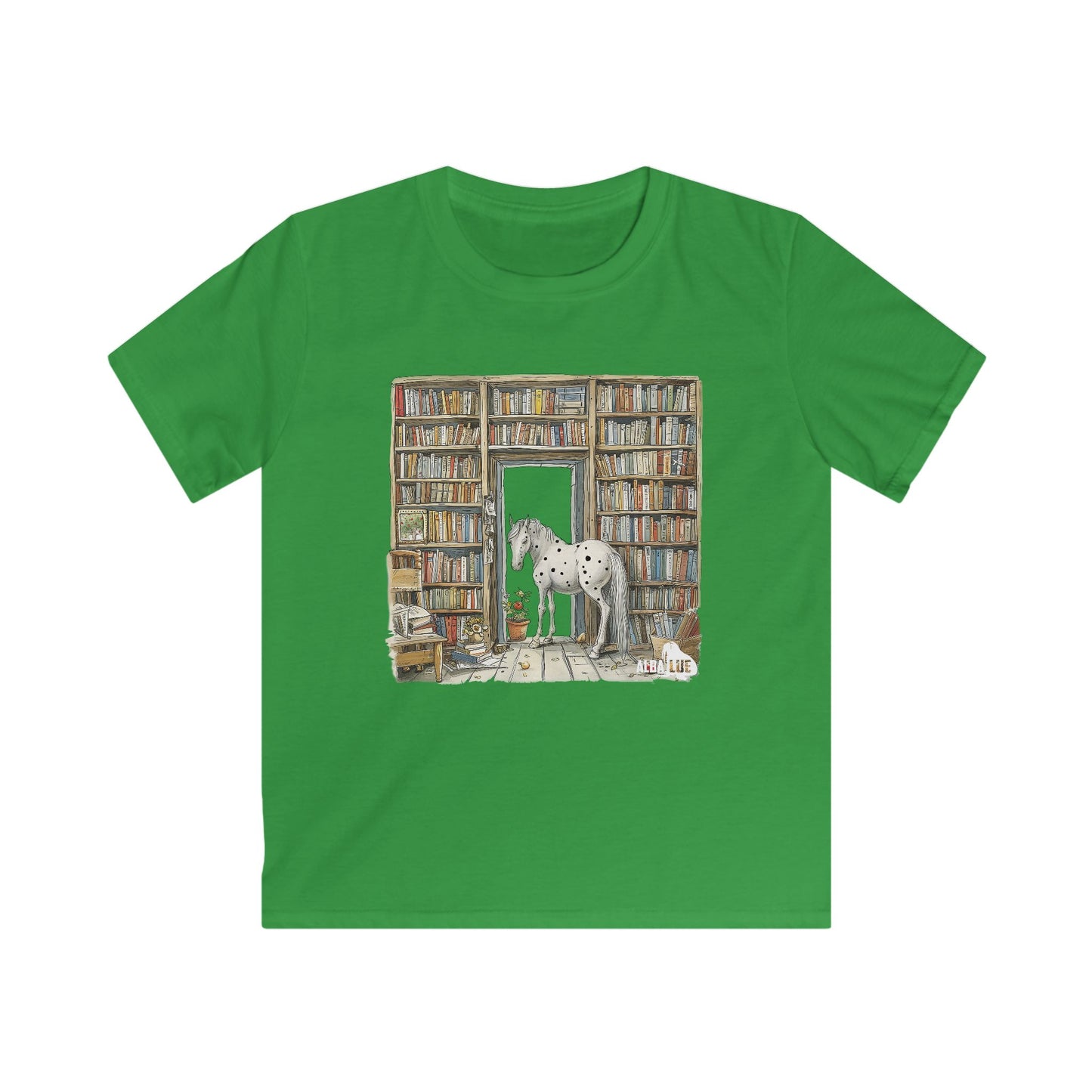 Horse in a Library - kids T-shirt