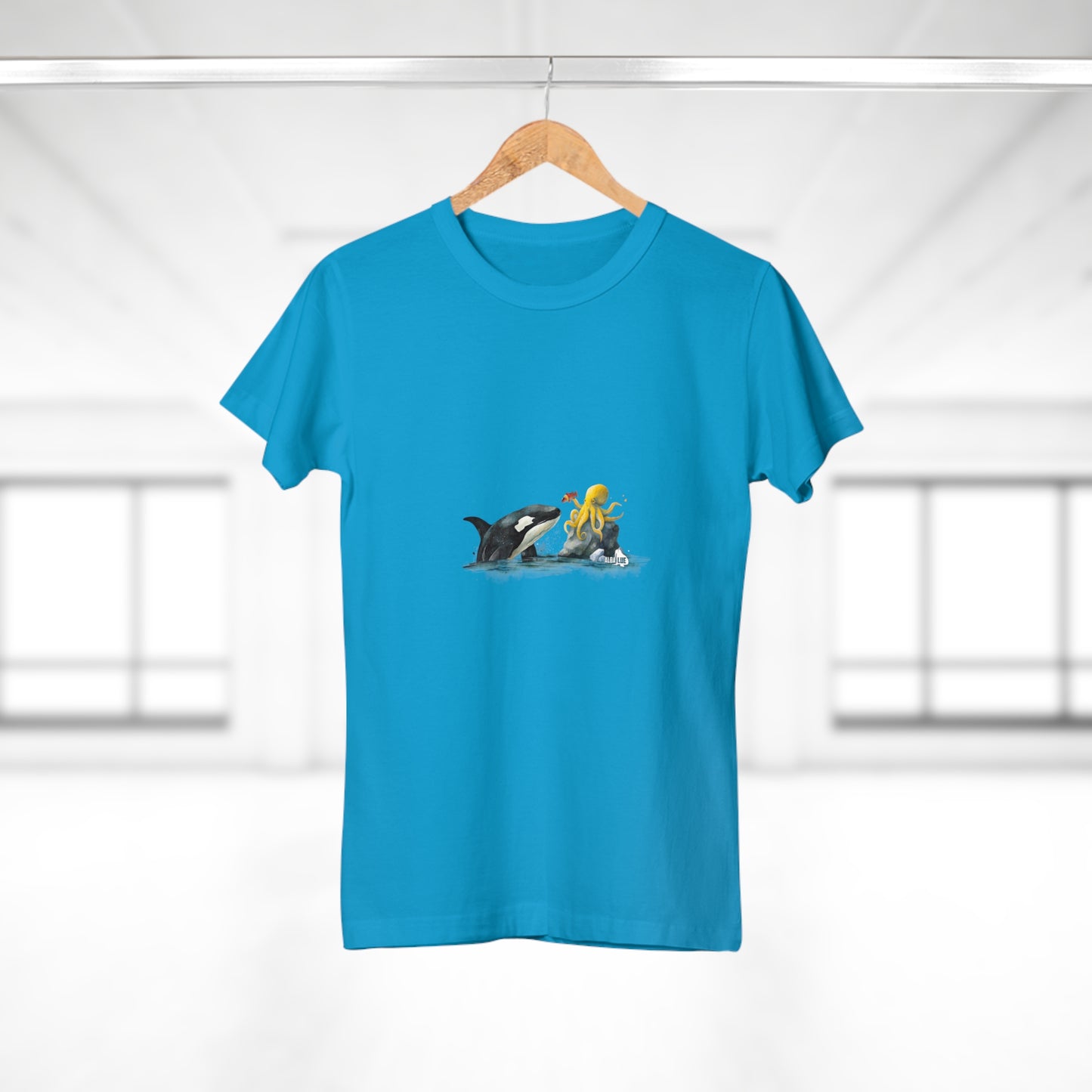Ocean Wildlife - Women’s Tee