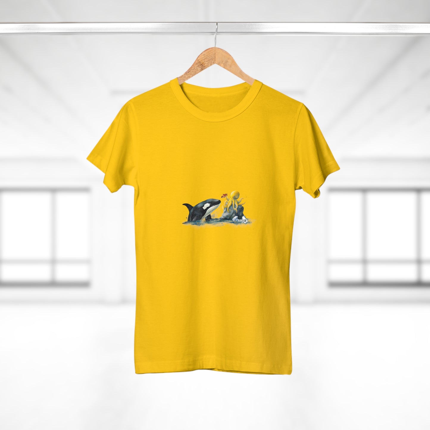 Ocean Wildlife - Women’s Tee