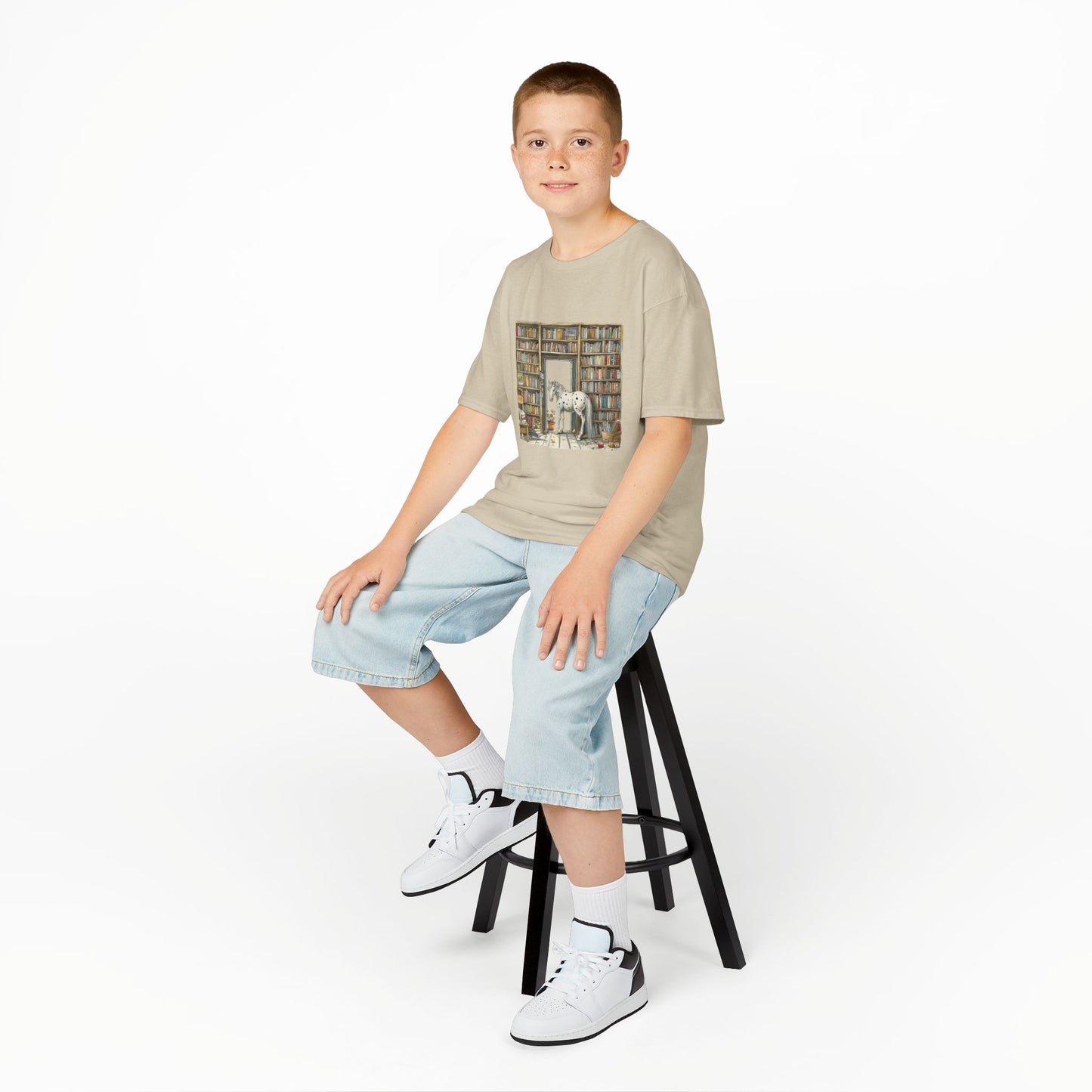 Horse in a Library - Kids T-shirt