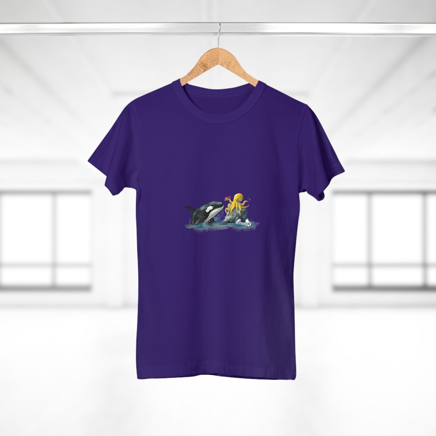 Ocean Wildlife - Women’s Tee
