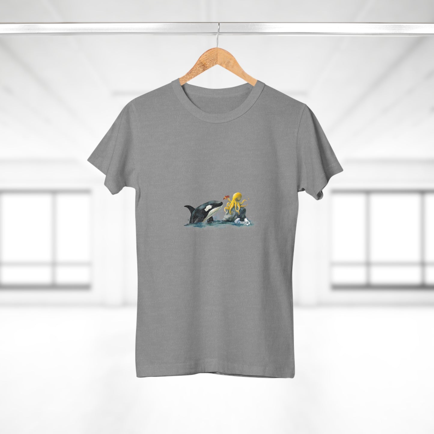 Ocean Wildlife - Women’s Tee
