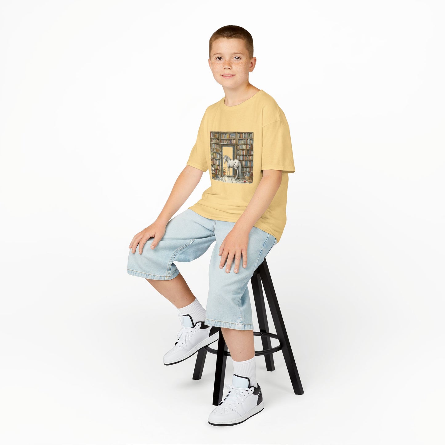 Horse in a Library - Kids T-shirt