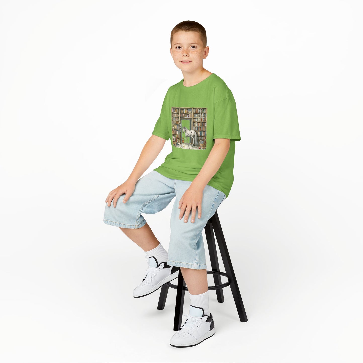 Horse in a Library - Kids T-shirt
