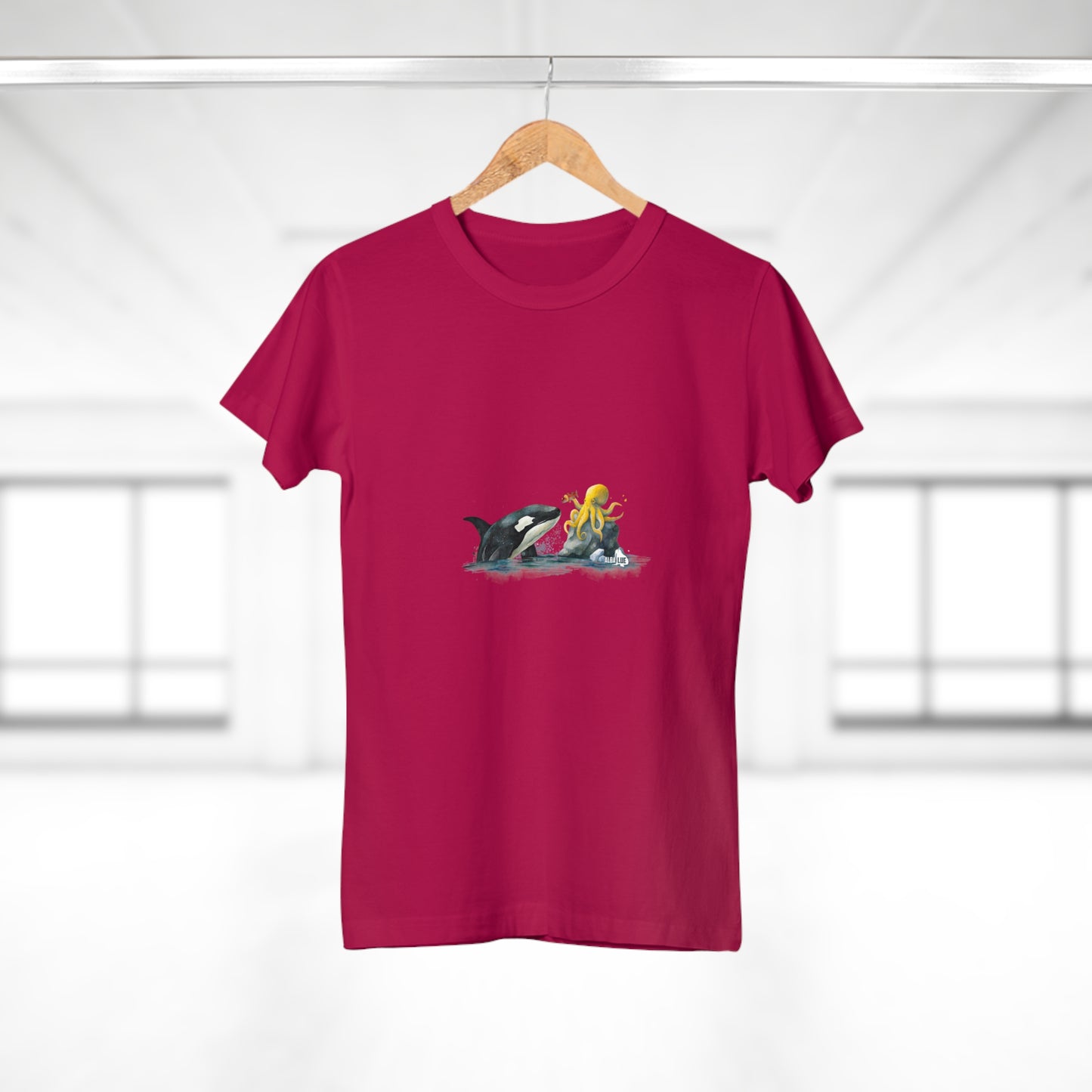 Ocean Wildlife - Women’s Tee